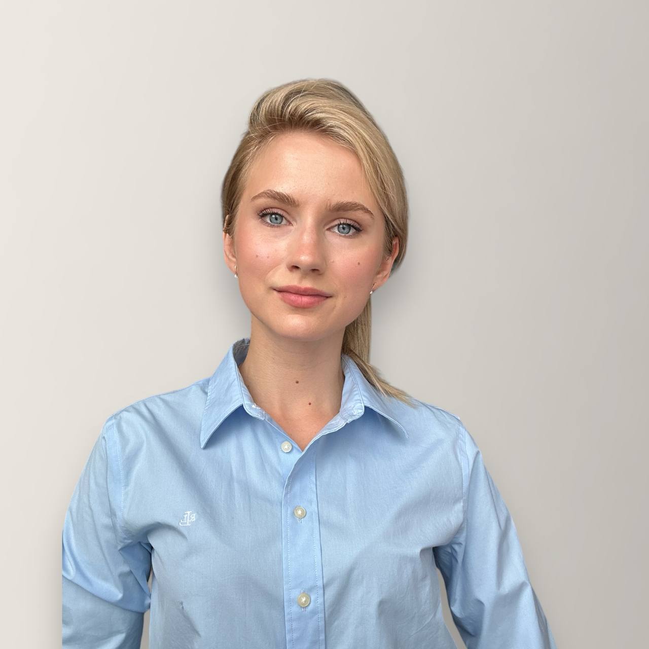             Обухова Юлия Дмитриевна
    
