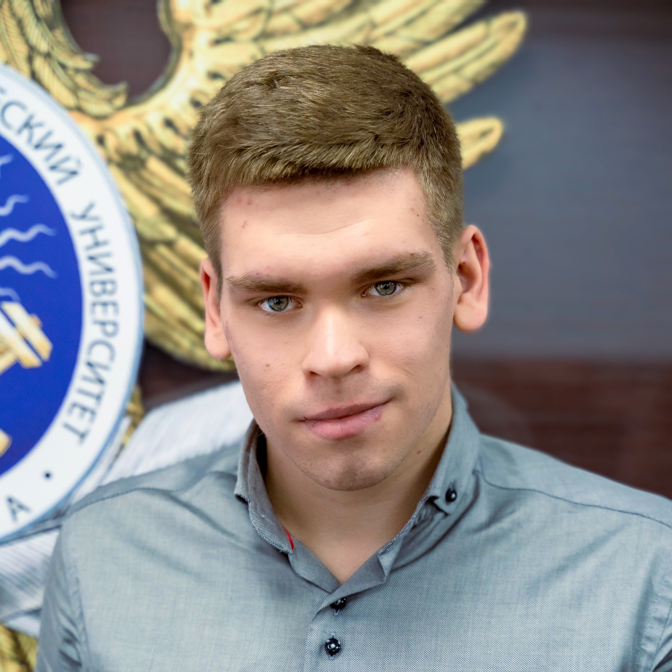             Мелентьев Андрей Витальевич
    